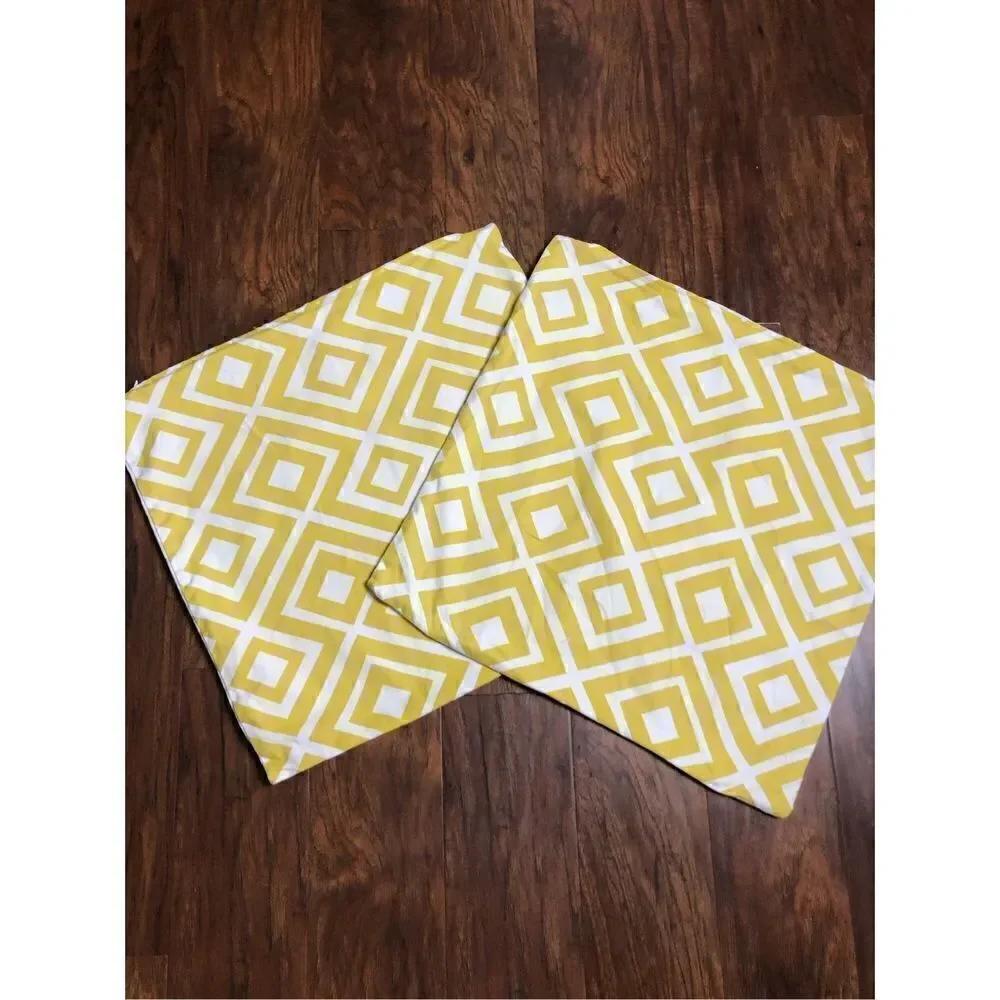 Throw Pillow Cover Sham Case   18”x 18” Yellow & White